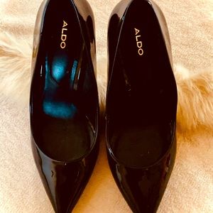 Classy “Aldo” Heels-Like New!